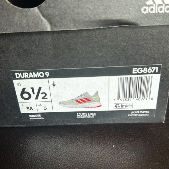 Adidas sneakers - Picture 3 of 3